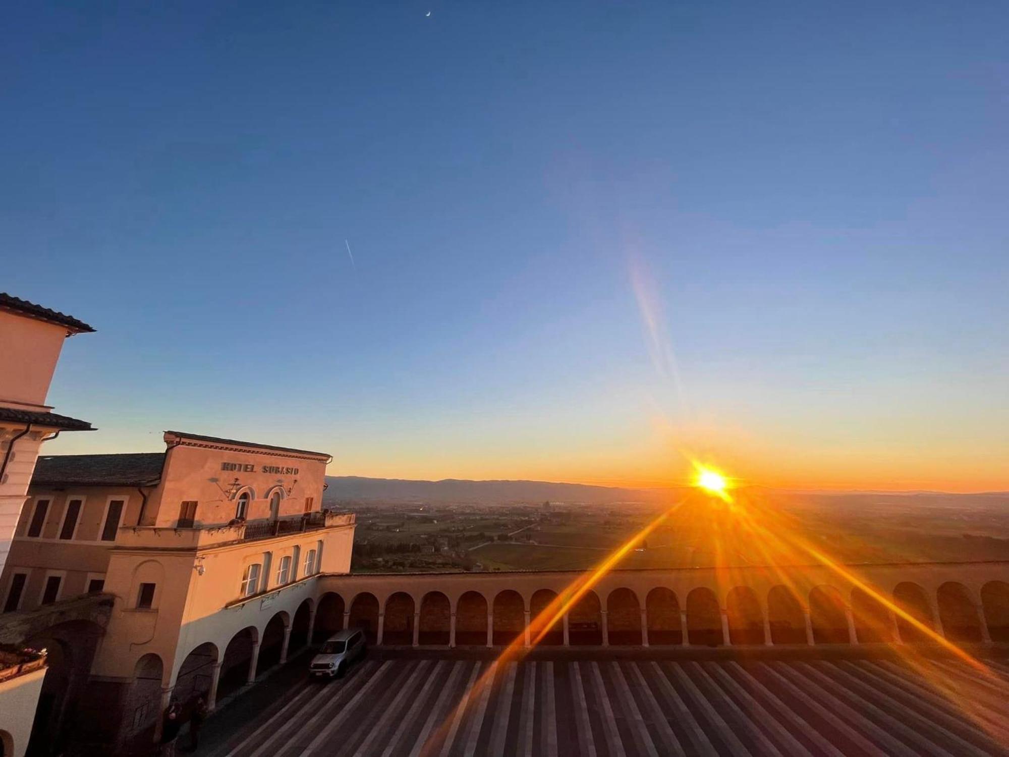 B&B La Terrazza Del Subasio Ассизи Экстерьер фото