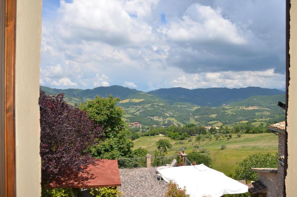 B&B La Terrazza Del Subasio Ассизи Номер фото